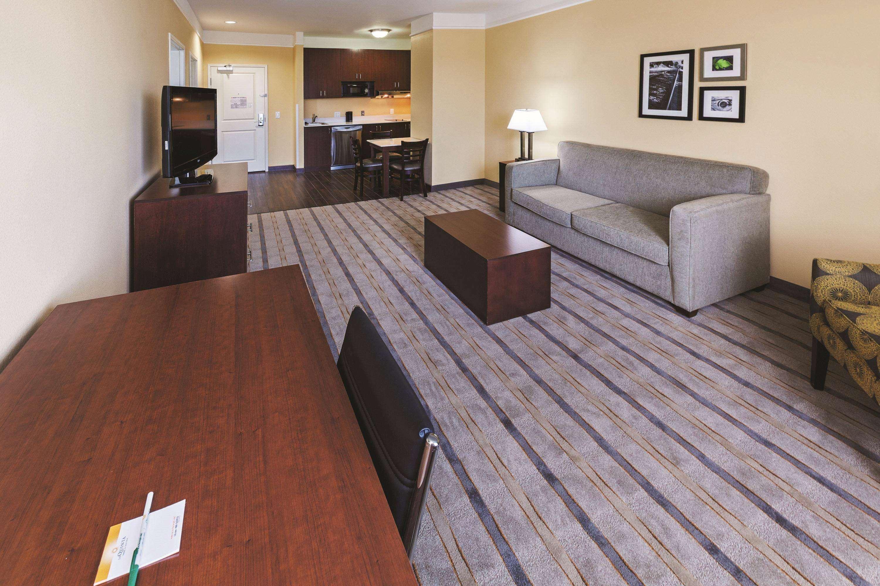 La Quinta By Wyndham Houston Nw Beltway8/Westrd Hotel Jersey Village Bagian luar foto